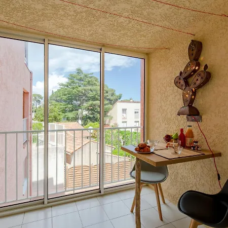 Le Riviera-3 By Interhome